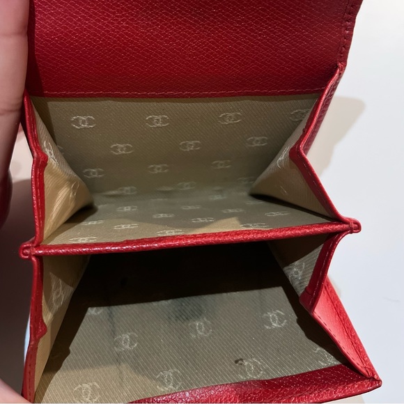 Chanel Red Wallet with date code - Picture 7 of 10
